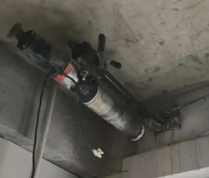 混凝土特殊墙体开孔