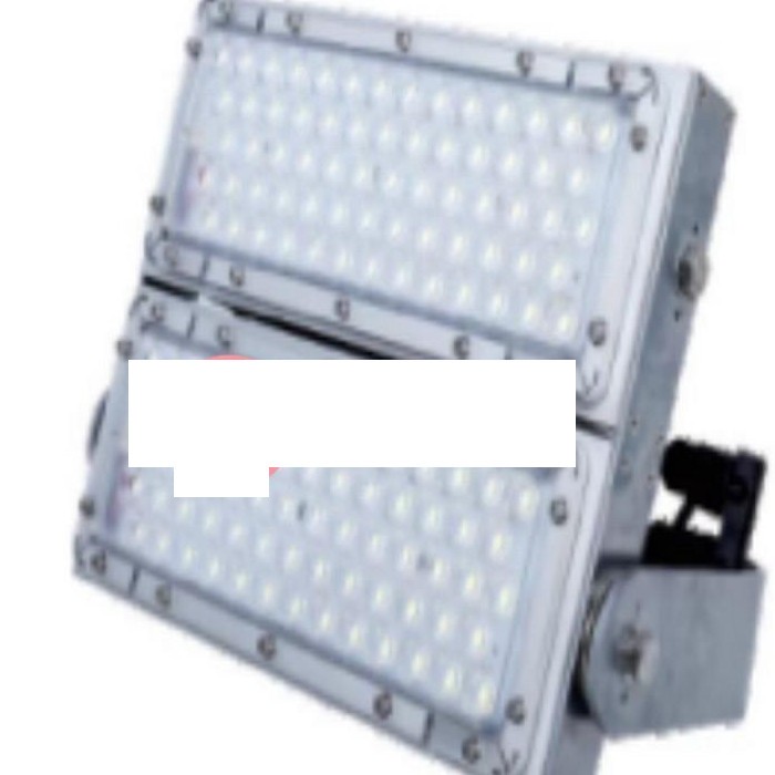 劲荣 高杆灯 杆体:朗兰达 灯具:劲荣 户外灯