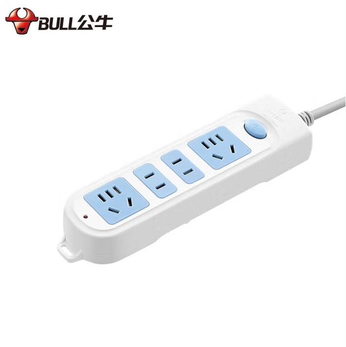 公牛接线板607 3米